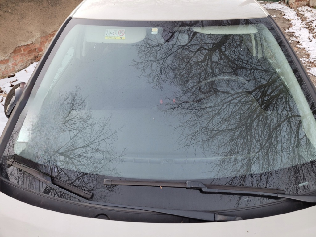 фото №1, Стекло лобовое перед citroen c3 iii 17 rok