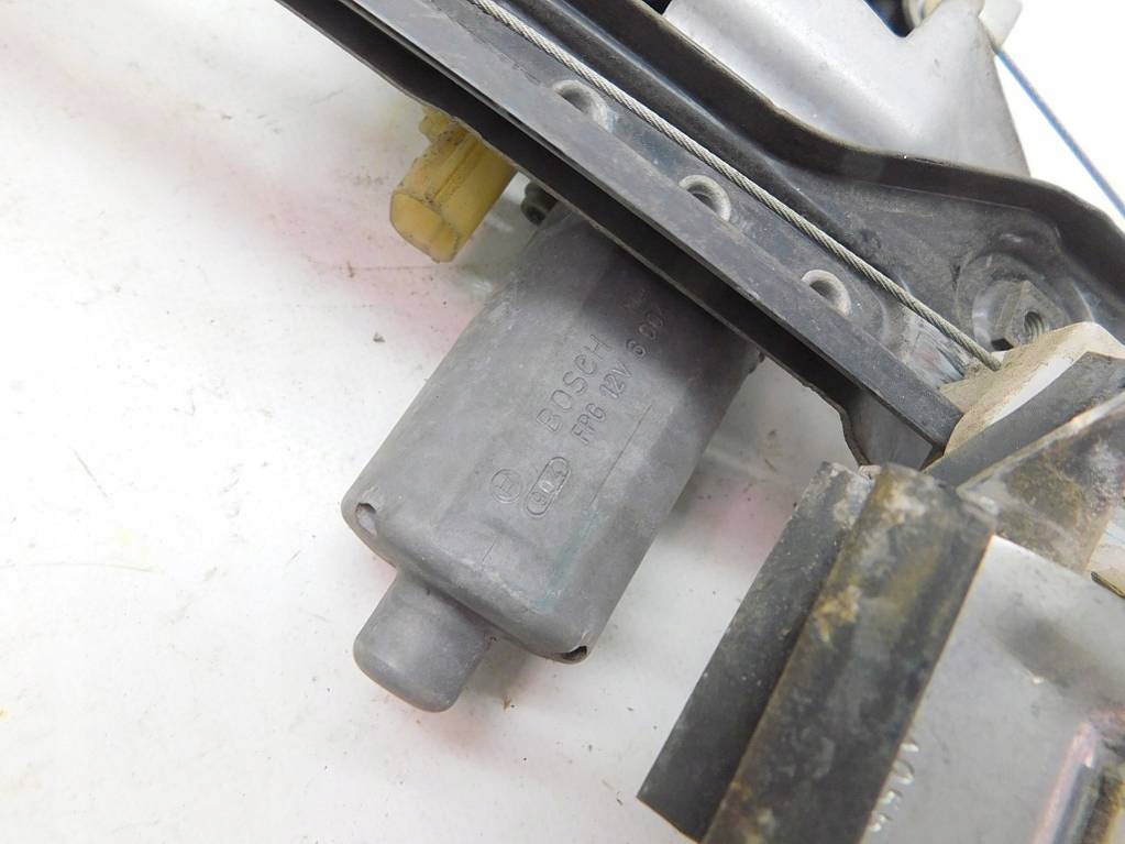 фото №8, Chrysler pacifica 2005r подъемник стекло левый перед