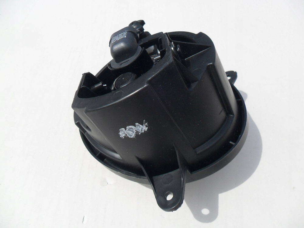 фото №8, Kia sorento jc 2002 2003 2004 2005 2006 противотуманная фара