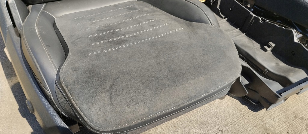 фото №8, Сиденья заднее сиденье mercedes c klasa w206 kombi кожа alcantara комплект