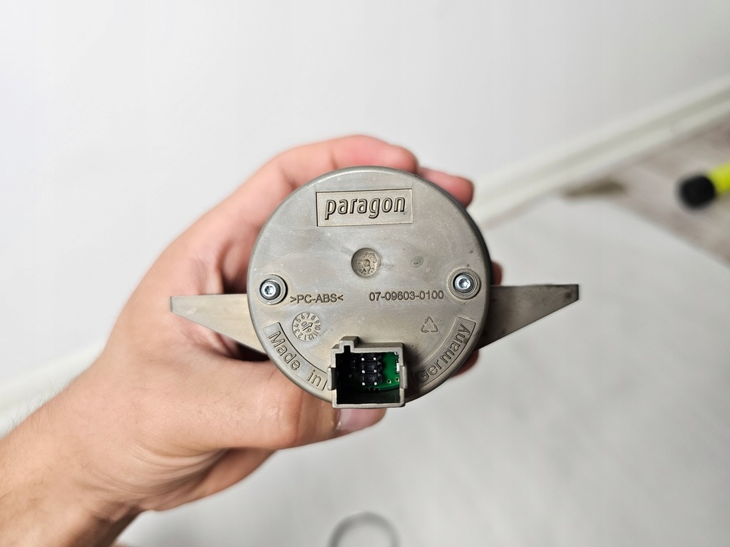 фото №5, Приладова панель годинник стопор консолі porsche panamera 907