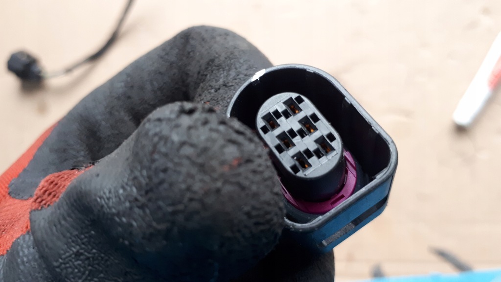 фото №9, A4 b9 8w штекер колодка 4h0973713g a5 8w q5