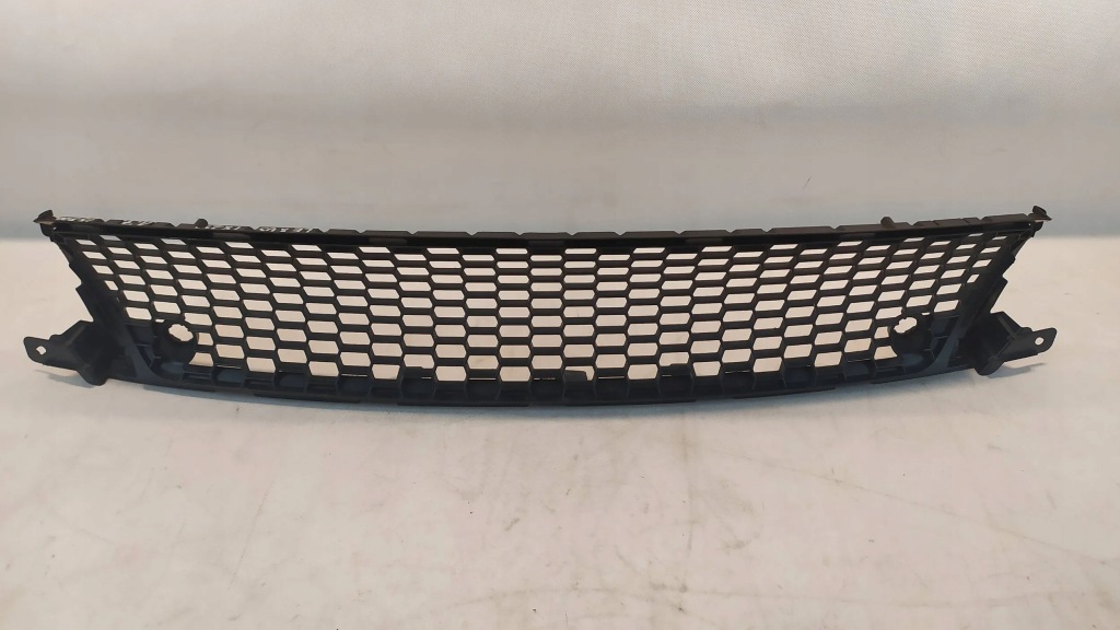 фото №1, Решётка бампера перед lexus is250 is300