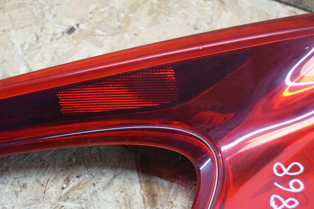 фото №9, Лампа левый задняя nissan juke f15