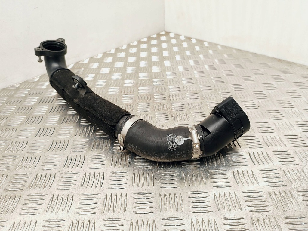 фото №2, Audi a3 s3 8v 2015 wąż / труба інтеркулер