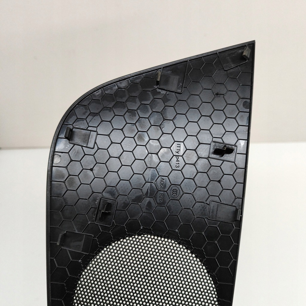 фото №5, Audi a4 allroad b9 2017 накладка центрального динамика панели приборной панели