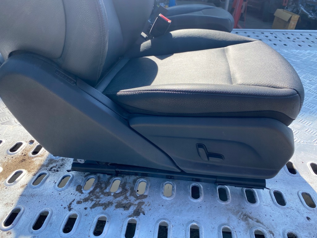 фото №5, W213 правий лівий сидіння з підігрівом шкіра заднє сидіння задня 18