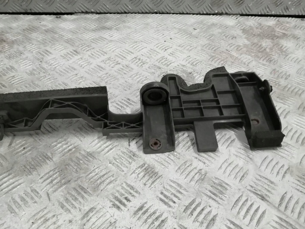 фото №2, Верхній захист радіатора кронштейн renault kadjar