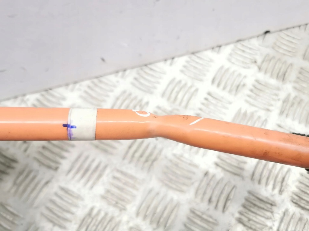 фото №7, Toyota corolla e210 e21 2022 минус / клемма / шланг аккумулятор