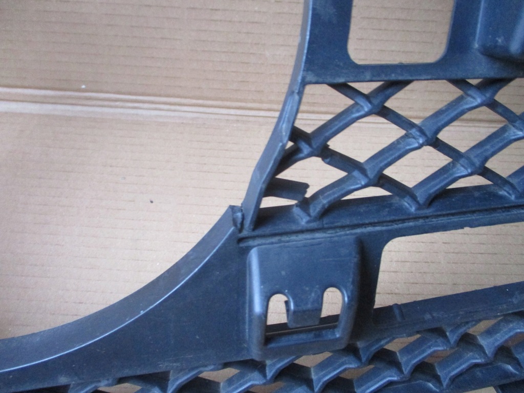 фото №3, Решітка радіатора решітка радіатора бампера mercedes r-klasa w251 lift a