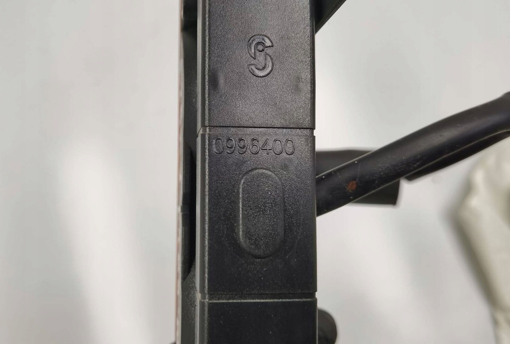 фото №7, Лампа третий свет стоп-сигнал mitsubishi colt 6 z30 2005 mr957377