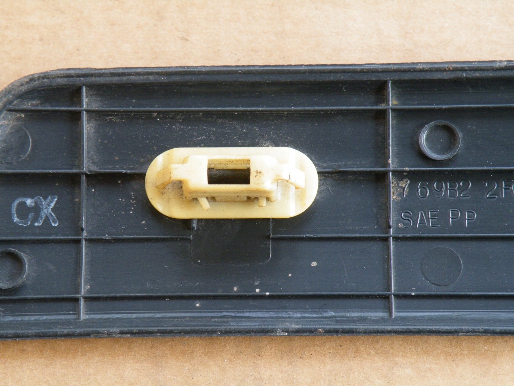 фото №10, Nissan primera p11 накладка порог порог правый перед задняя