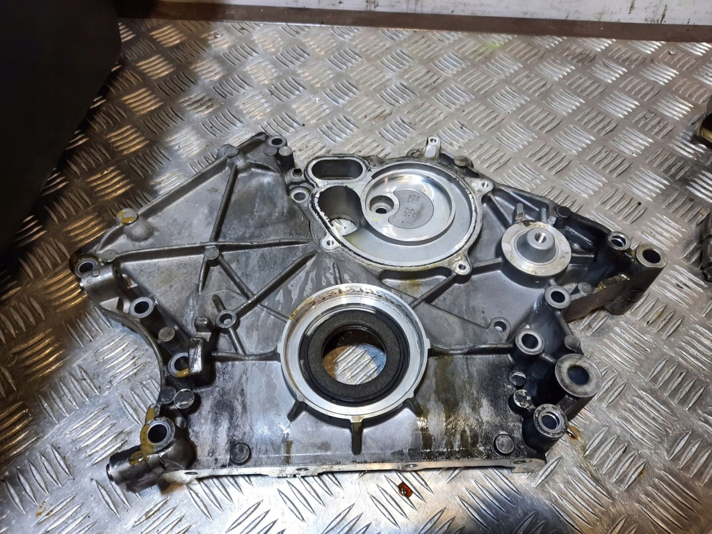 Купить Bmw 6 f12 f13 7553364 другая часть отсек двигателя