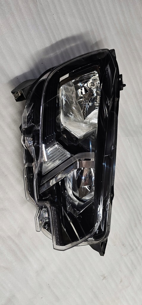 фото №1, Peugeot rifter лампа передняя правая 9816826880