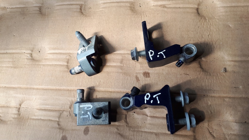 фото №1, S4 b9 a4 8w петля петли дверь правый задняя lx5h