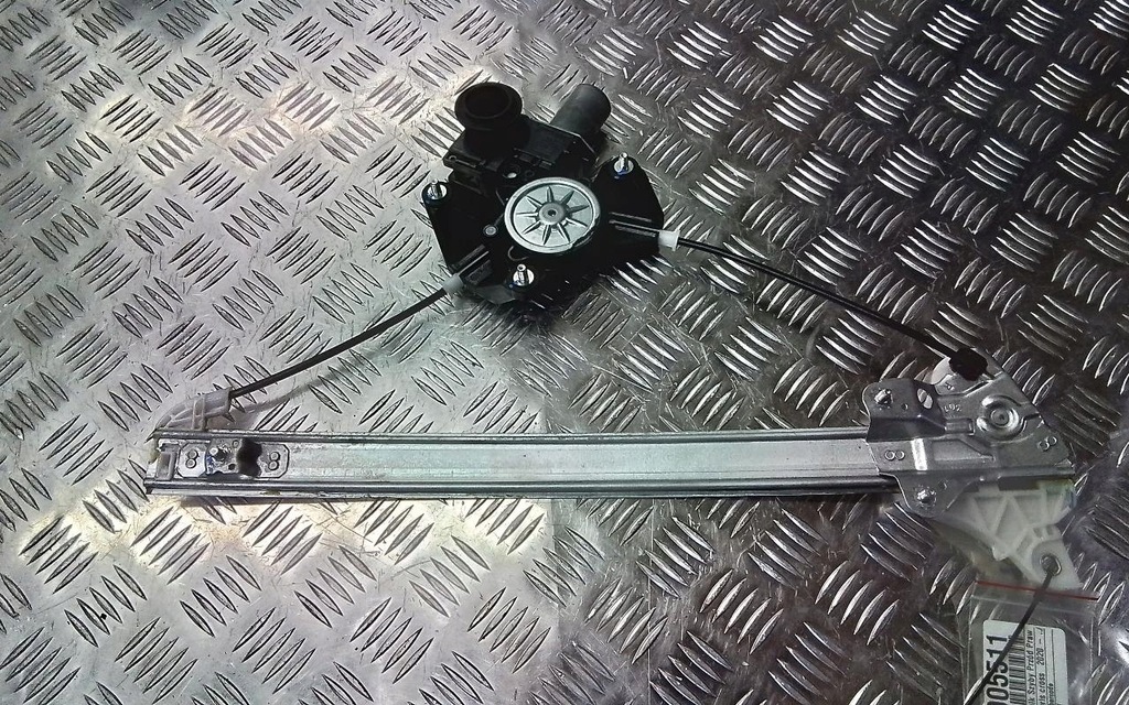 фото №1, Yaris cross подъемник стекло перед pr 85710-0d540