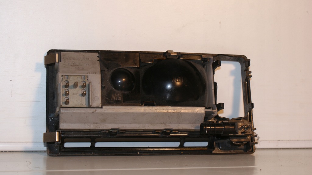 фото №4, Mercedes w124 лампа освітлення салону кабіни