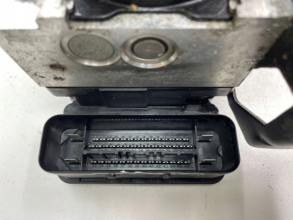 фото №2, Volvo v60 2012 насос abs