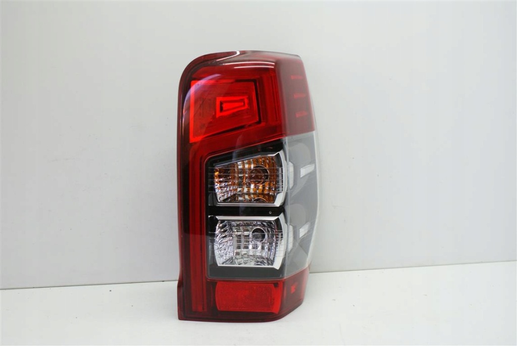 фото №1, Mitsubishi l200lift 19r+ правая лампа перед org.eur