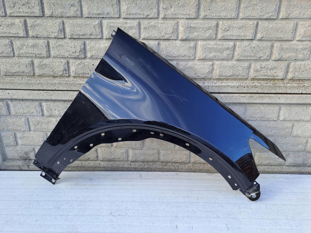 фото №1, Ford explorer vi 21-24 крила правий передній