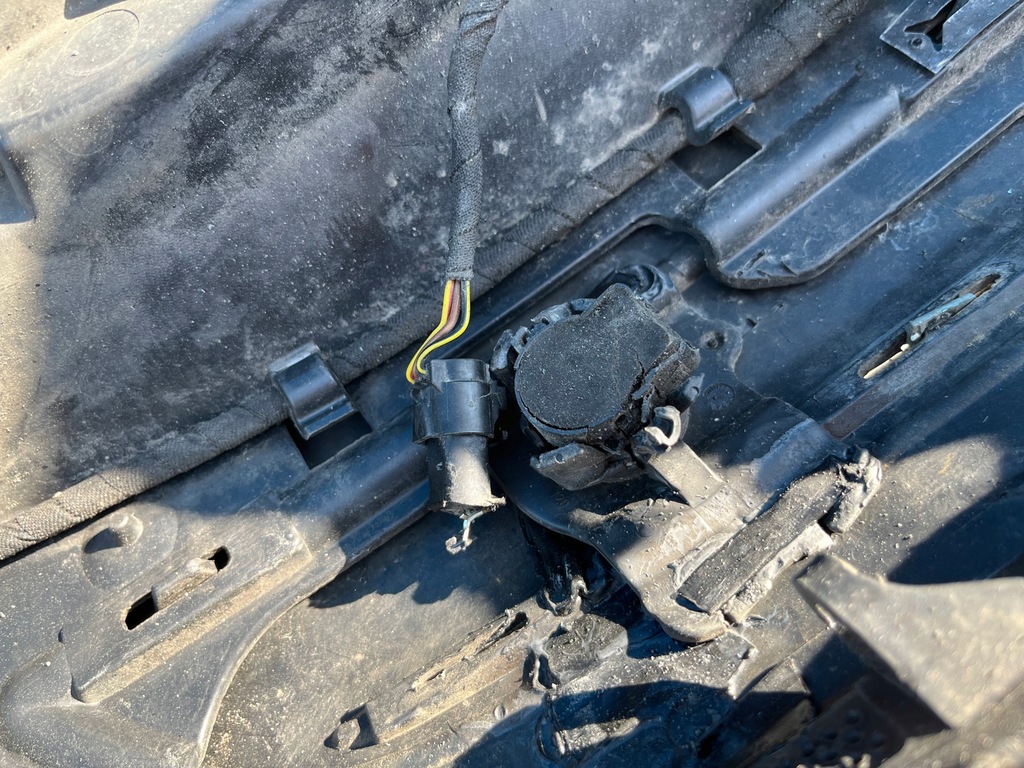 фото №13, Mercedes w211 lift avantgarde бампер перед pdc xe