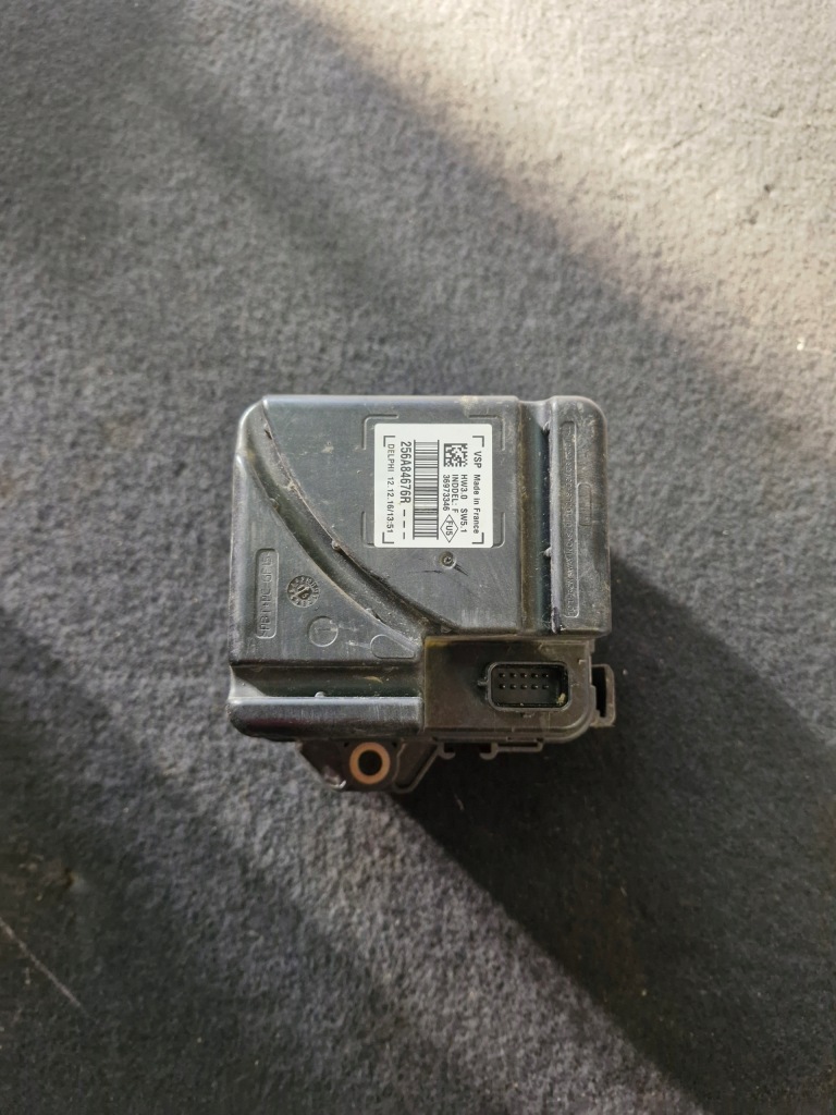 фото №1, Renault zoe 11-18 динамик сигнал кронштейн na pas передний перед 256a84676r