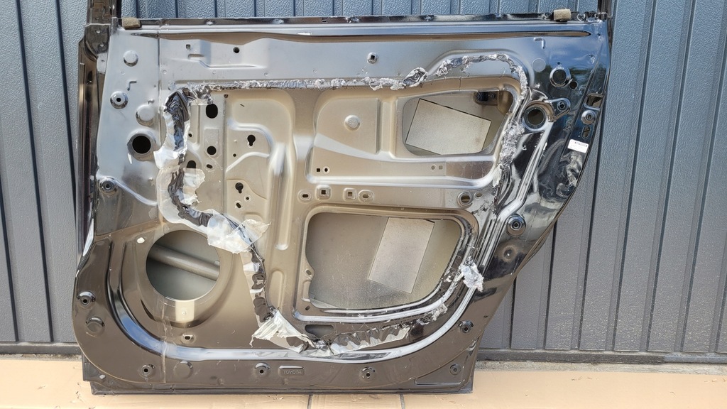 фото №11, Дверь задняя задние правое toyota corolla verso 04