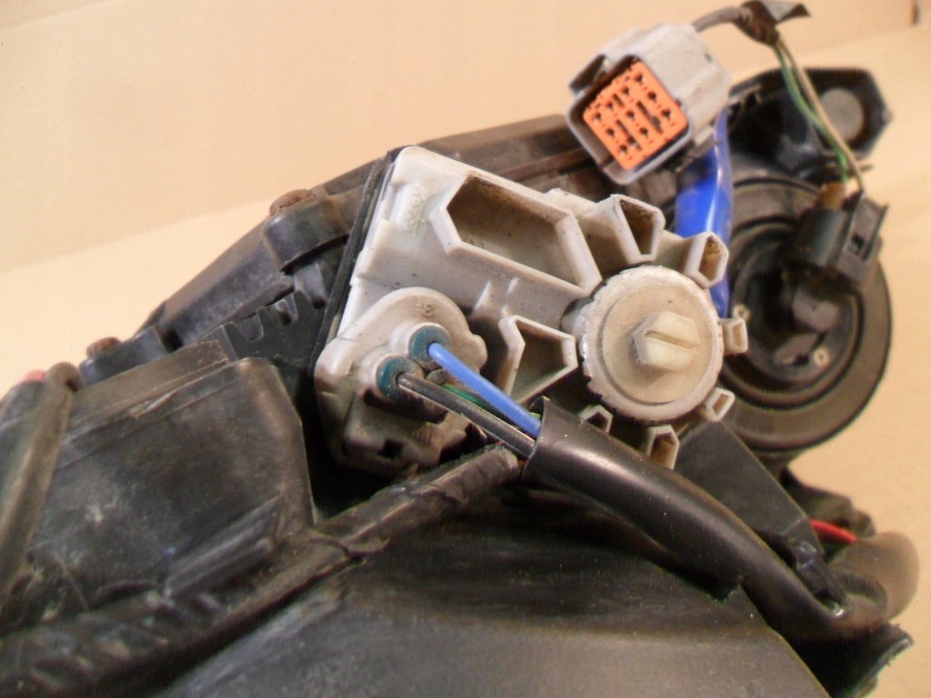 фото №14, Фара левый ксенон legacy outback iv '09-14