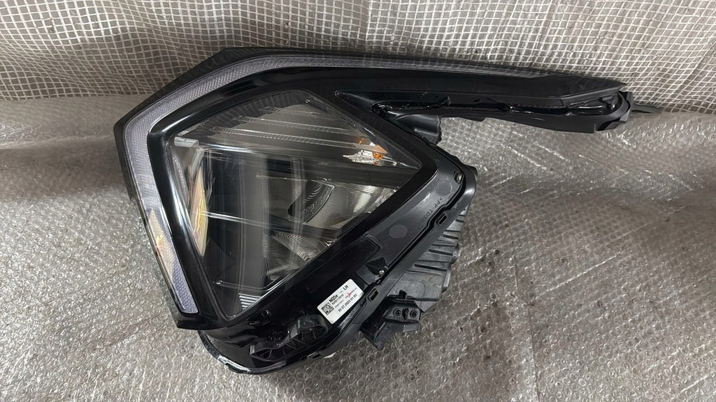 фото №1, Kia sportage 2021- лампа левая передняя перед