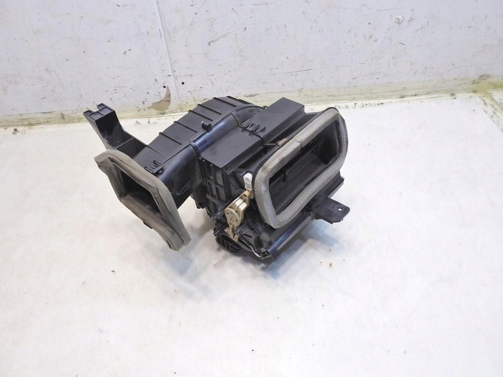 фото №7, Корпус вентилятора вентилятор subaru forester iii