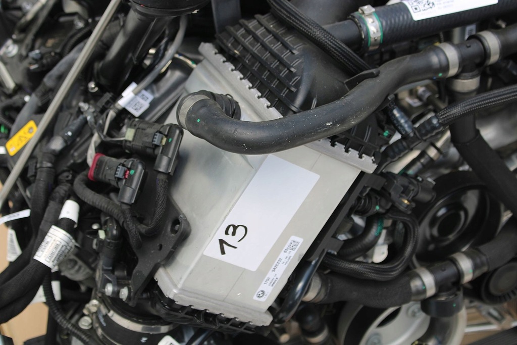 фото №13, Bmw 7 x5 x6 x7 двигатель 4.4 s68_b44 g70 f95 f96 g07 480kw 653ps бензин 4.4 v