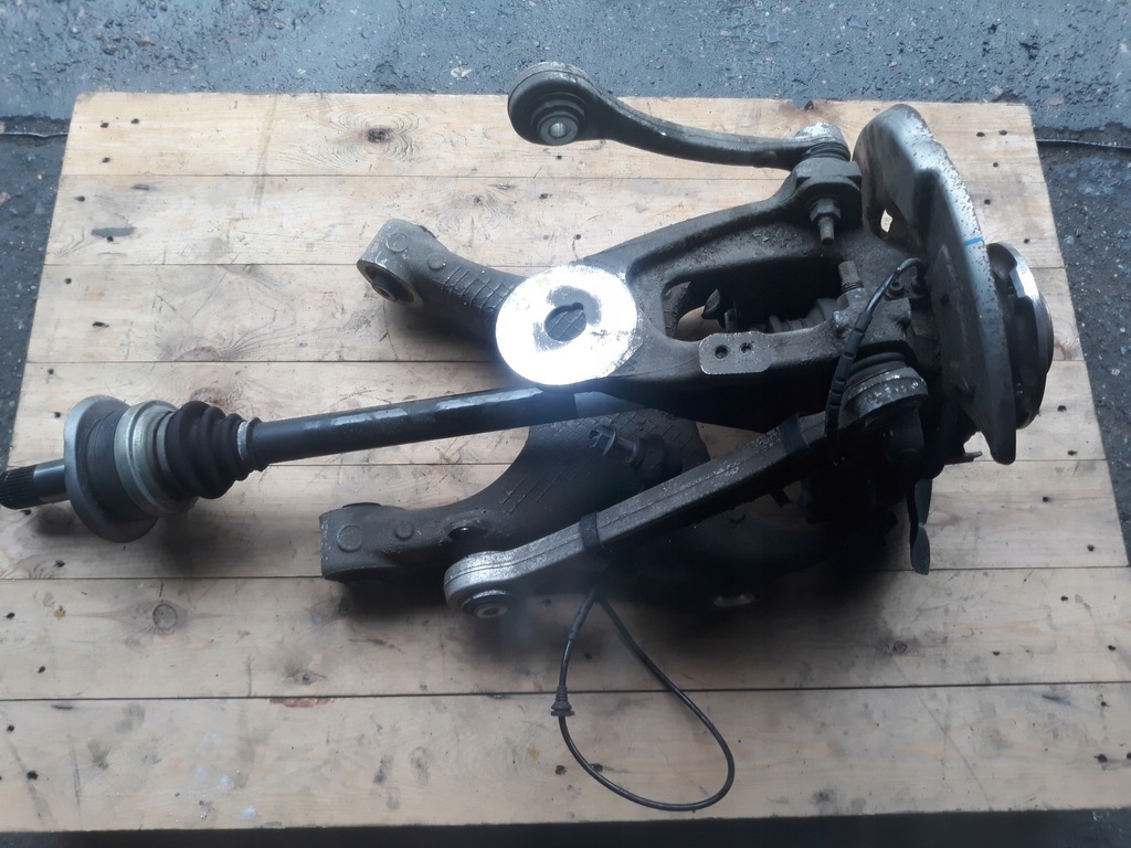 фото №1, Ступица поворотный кулак правый задняя bmw f15 f16 x5 x6