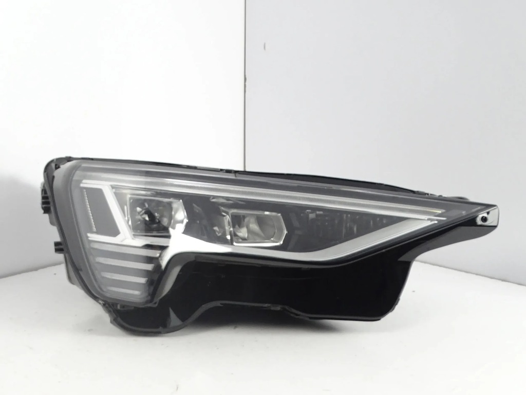 фото №1, Лампа перед передняя правая audi e-tron 4ke