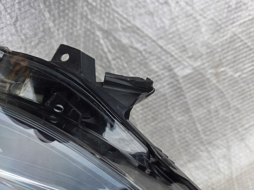 фото №10, Renault scenic iii lift лампа правая линза 260106928r