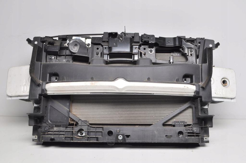 фото №1, Mazda 2 dl dj lift 1,5 бензин pas передний комплект d09h-53110