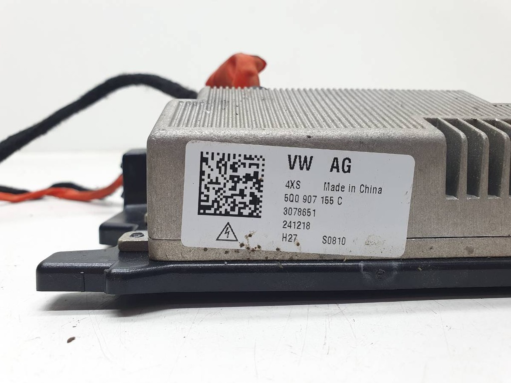 фото №4, Преобразователь напряжения 230v vw arteon 5q0907155c