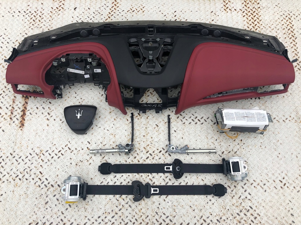 фото №1, Maserati levante панель приладів панель приладів консоль подушки безпеки pas