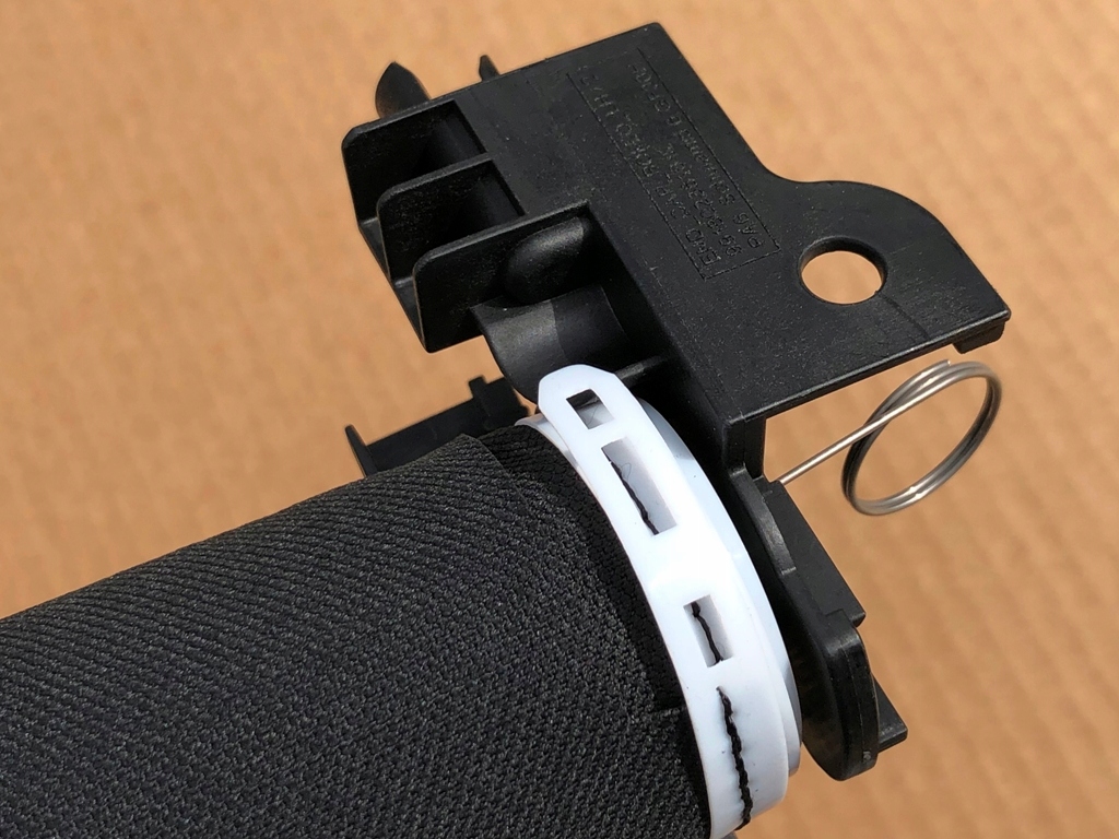 фото №11, Шторка панорамы люк цвет black чёрный 54105a4a887 do bmw 3 g20 g28