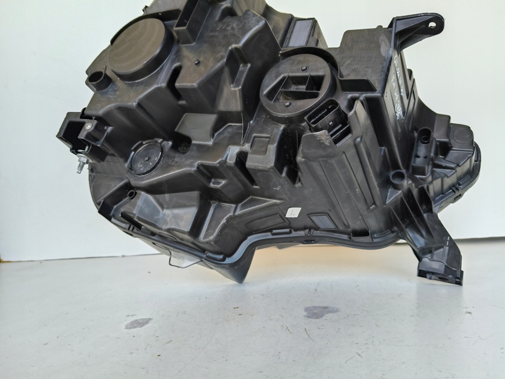 фото №8, Лампа левая фара citroen c4 iii 20- full led