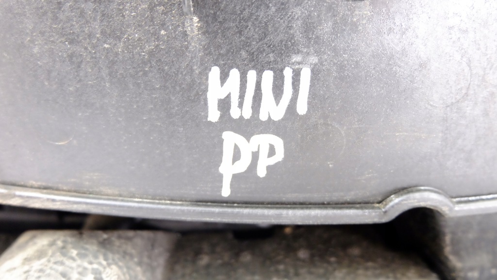 фото №6, Mini cooper r52 обивка обшивка дверь правый