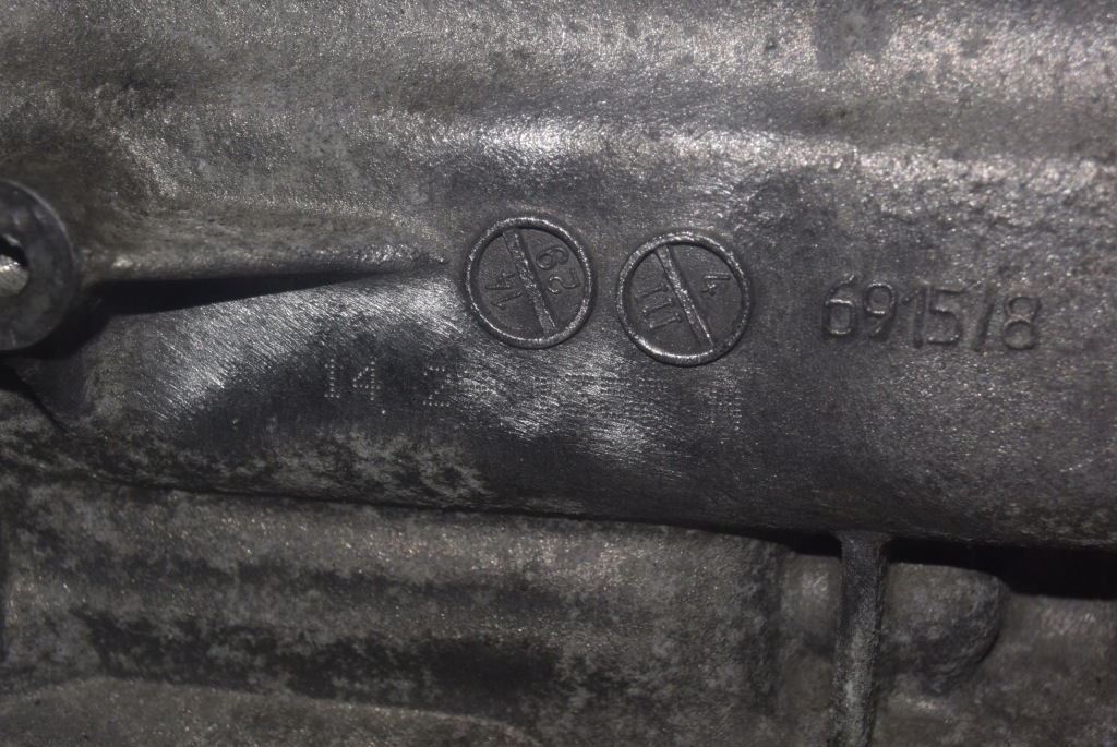 Корпус проміжний вал коробки передач режими audi s-tronic 0b5301383l частини lublin Недорого