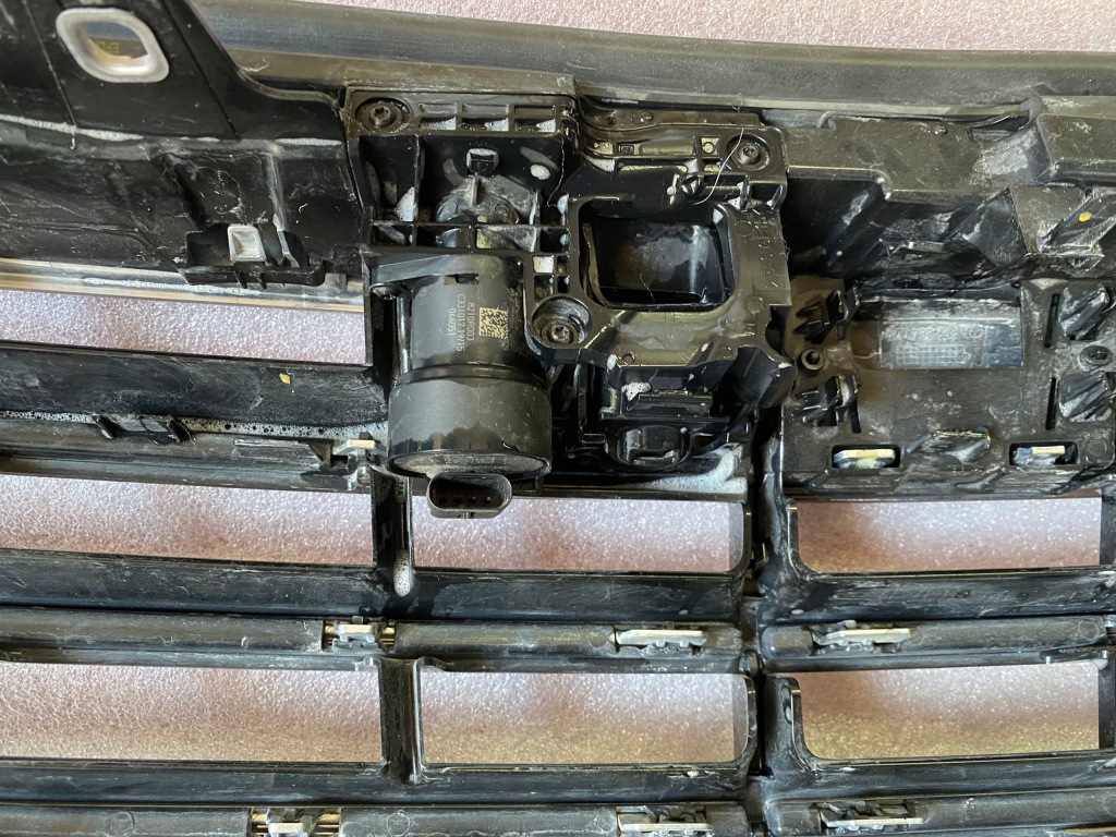 Решётка радиатора w222 v222 x222 s222 решётка радиатора mercedes оригинальный рестайлинг  a2228800383 Доставка