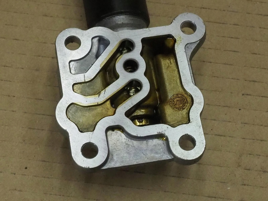 фото №16, Датчик faz распределительного вала volvo v70 ii b5244t 2.4 t бензин 2000r