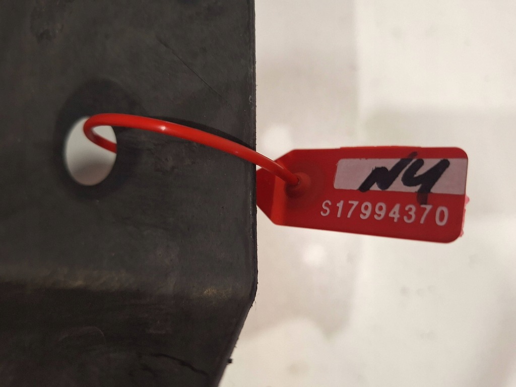 фото №6, Підкрилок перед праве задня частина 93867900 renault trafic iii vivaro b 14-