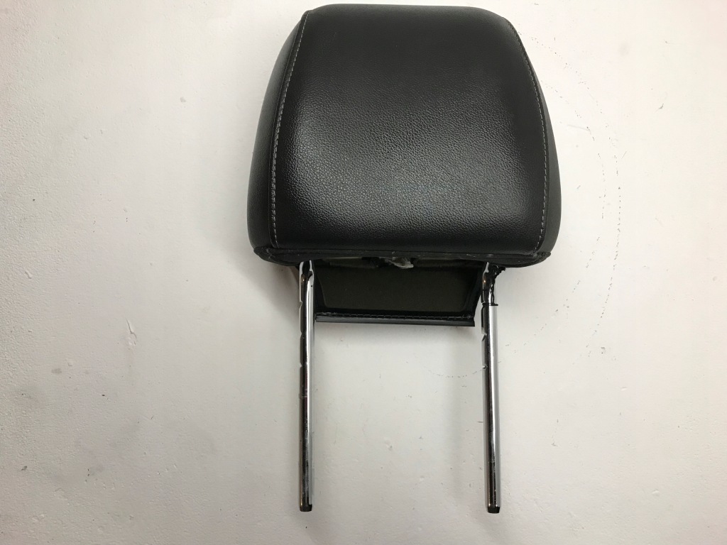 фото №1, Ford kuga mk2 подголовник перед передний кожа