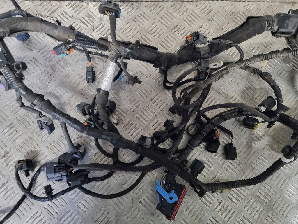 фото №6, Ford kuga mk2 lif 2.0 tdci авто електропроводка двигуна