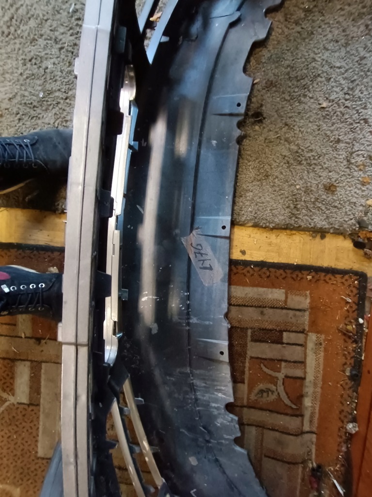 фото №11, Бампер перед передній audi a4 b7 pdc ly7w