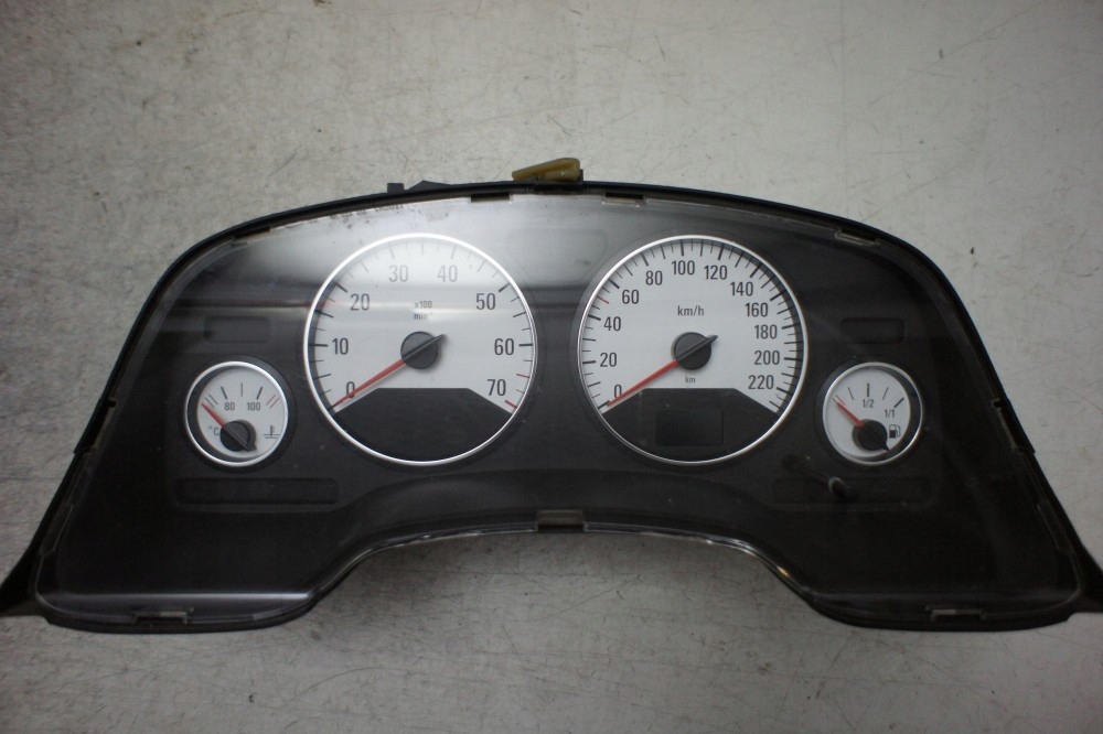 фото №1, Opel zafira a 1.8 16v счетчик приборы 24461763jq