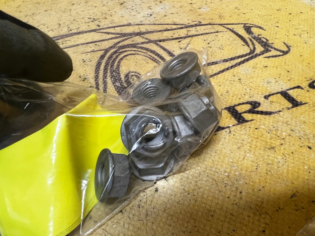 фото №1, 8 x гайка шестигранна з фланець bmw mini