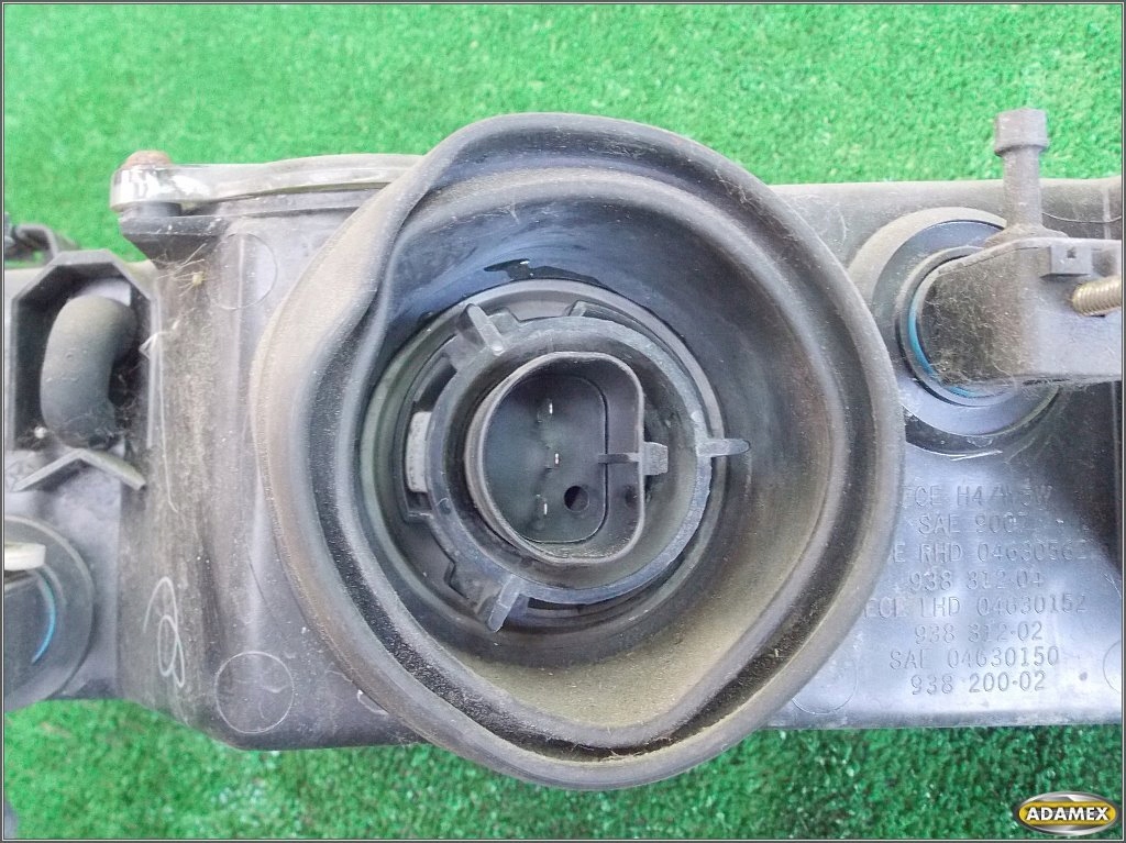 фото №10, Chrysler cirrus 2.5 v6 1997r - лампа права перед